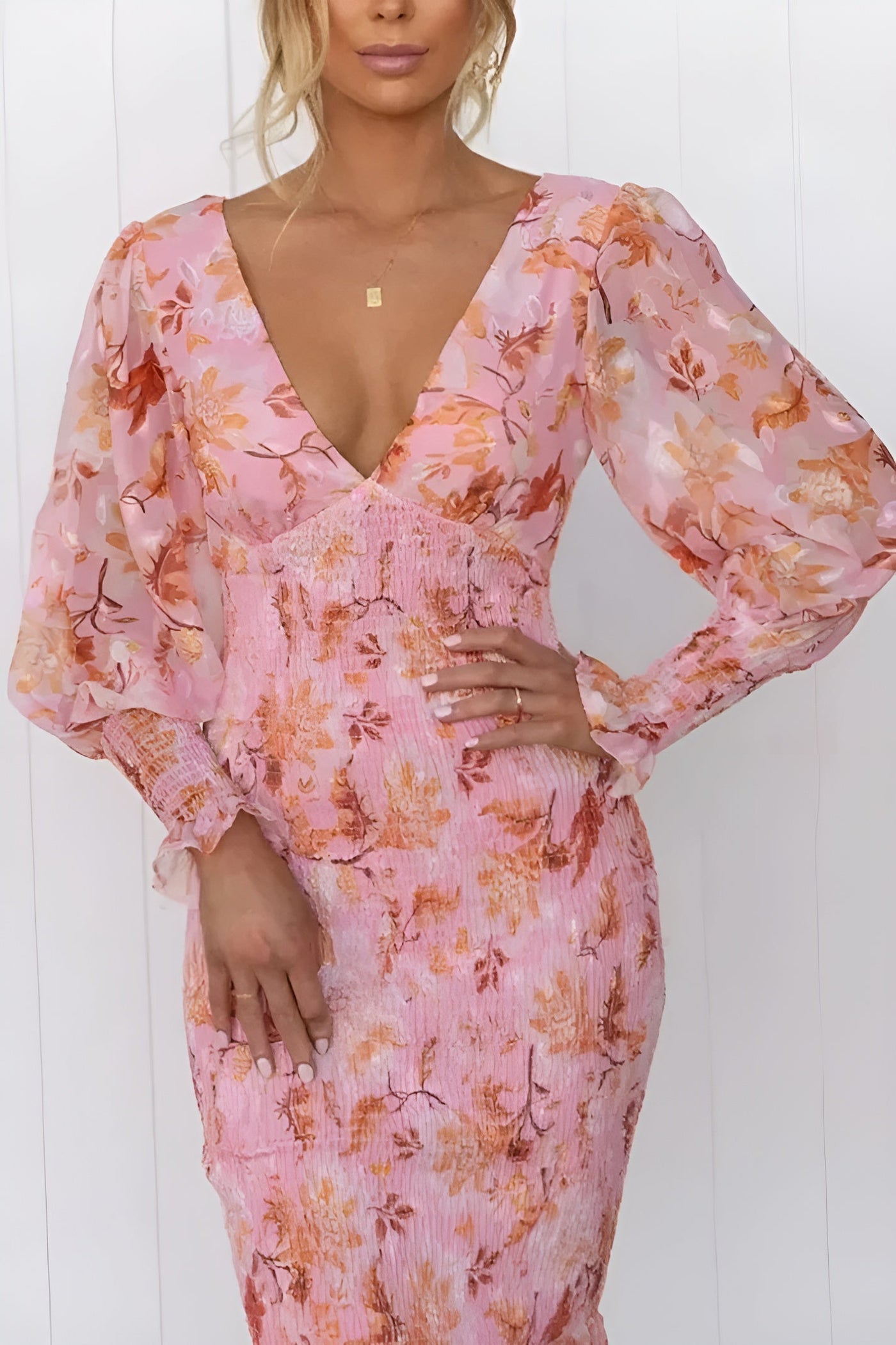 Ynne™ - Robe élégante à fleurs